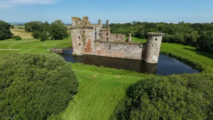 Caerlaverock Castle · original photography 6