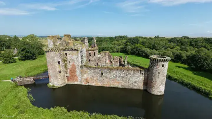 Caerlaverock Castle · original photography 10