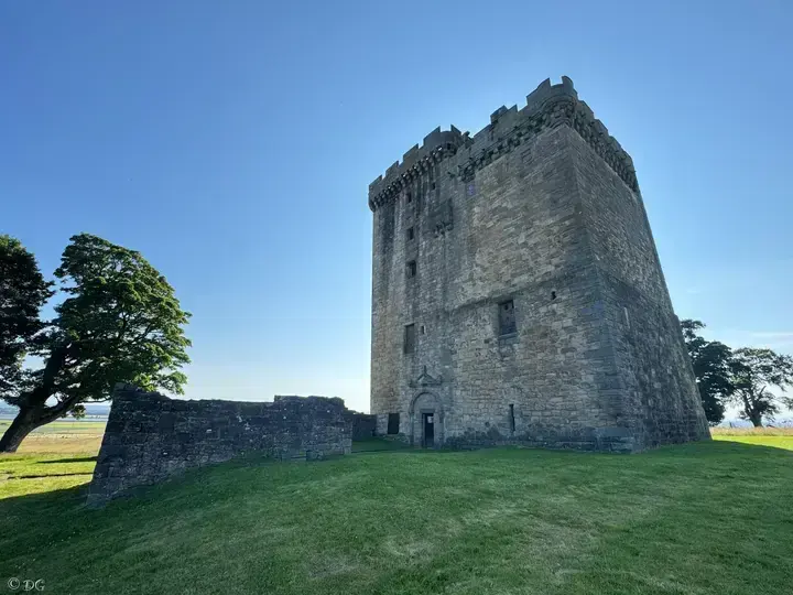 Clackmannan Tower · original photography 6