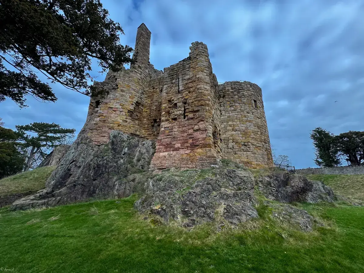 Dirleton Castle