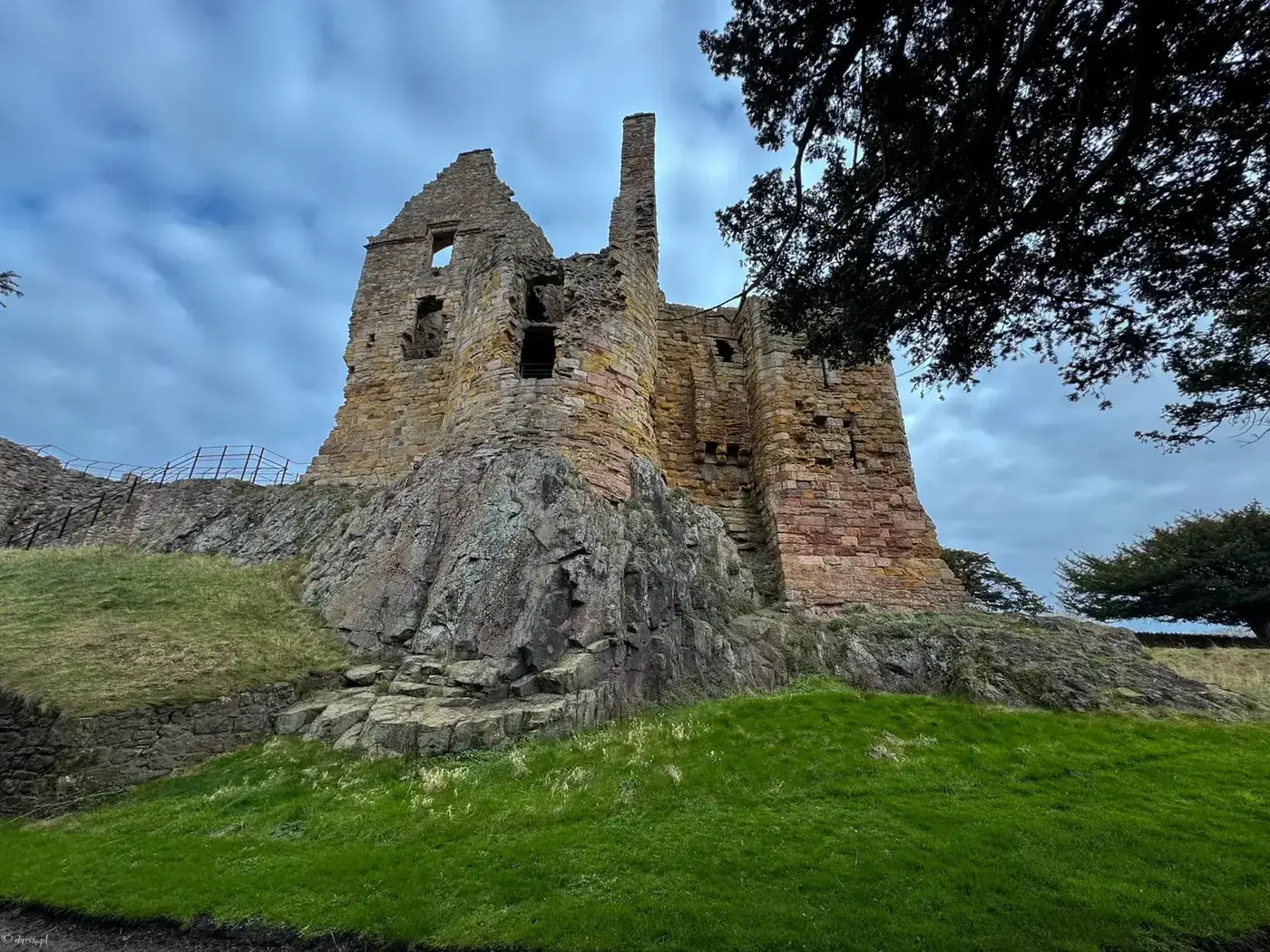 Dirleton Castle · East Lothian