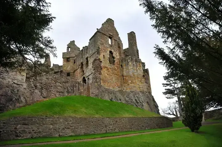 Dirleton Castle · original photography 3