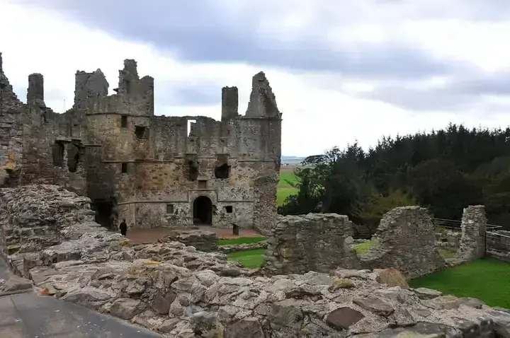 Dirleton Castle · original photography 5