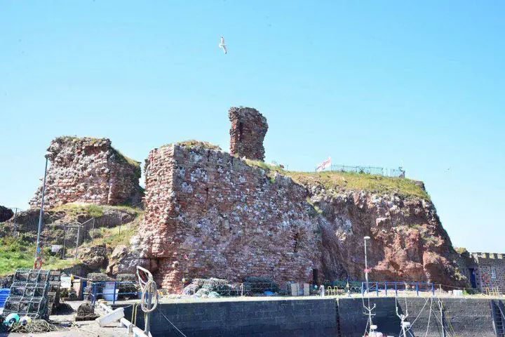 Dunbar Castle · original photography 5