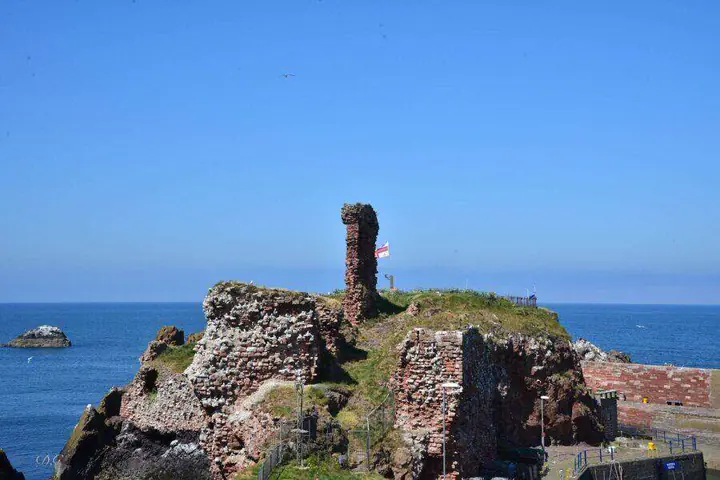 Dunbar Castle · original photography 6