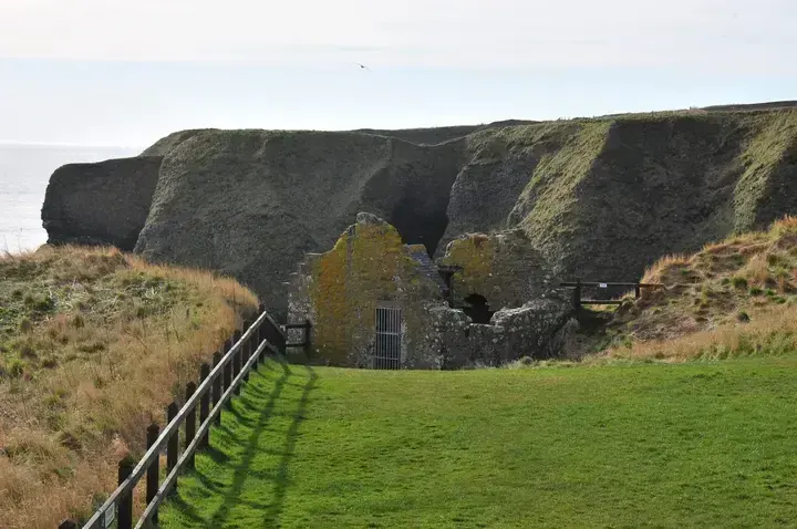 Dunnottar Castle · original photography 7