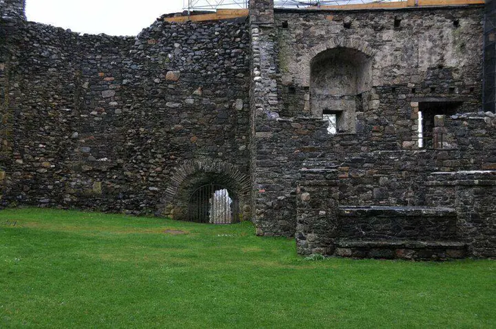 Dunstaffnage Castle · original photography 9
