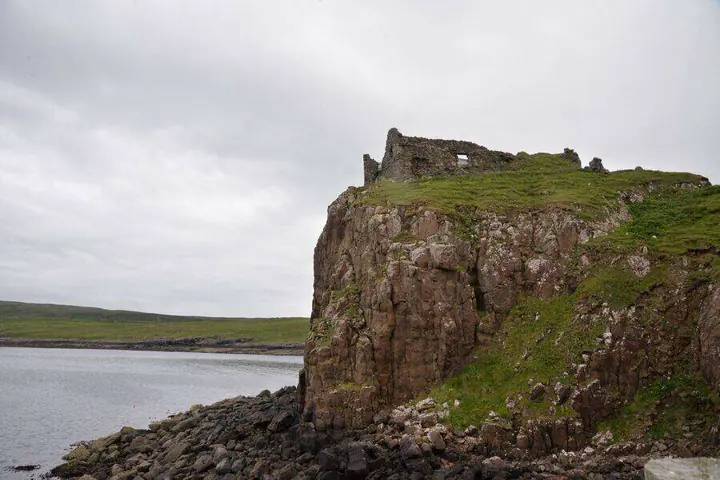 Duntulm Castle · original photography 3