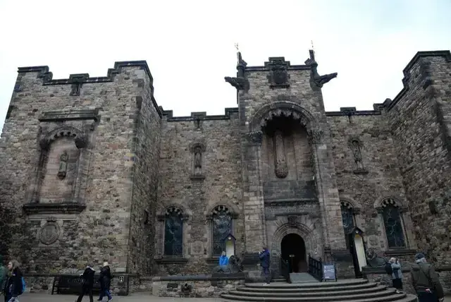 Edinburgh Castle · original photography 10
