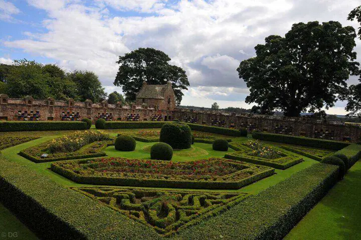 Edzell Castle · original photography 3