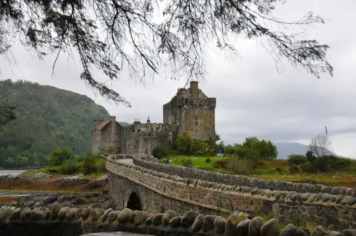 Eilean Donan Castle · original photography 1