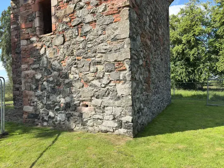Greenknowe Tower · Originalfotografie 9