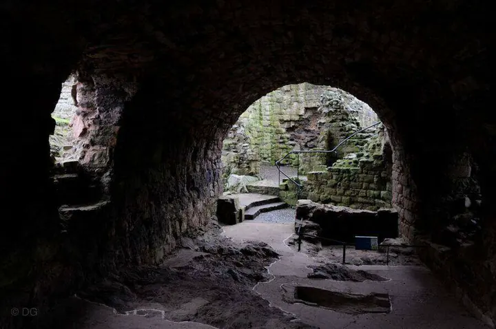 Hailes Castle · Originalfotografie 7
