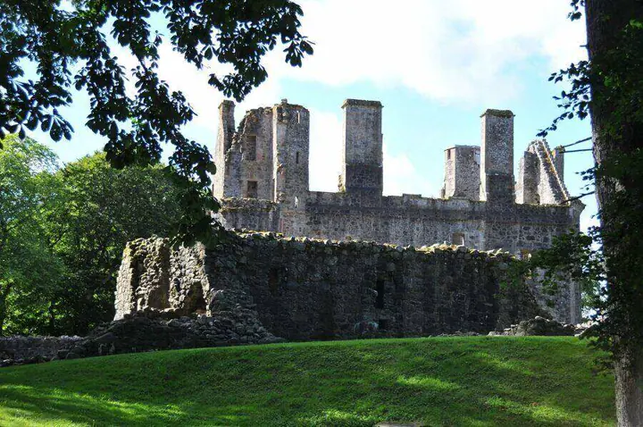 Huntly Castle · original photography 7