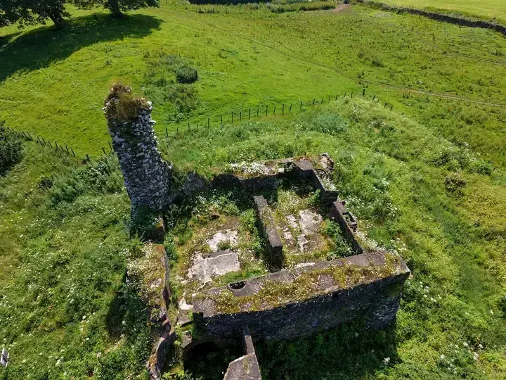 Lochwood Castle · Originalfotografie 4