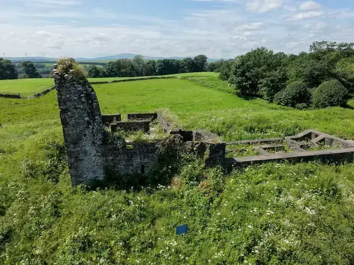 Lochwood Castle · Originalfotografie 8