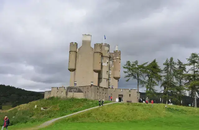 Braemar Castle · Aberdeenshire