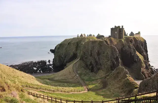 Dunnottar Castle,Aberdeen and Aberdeenshire
