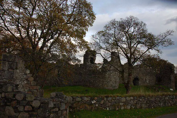 Old Inverlochy Castle · original photography 3