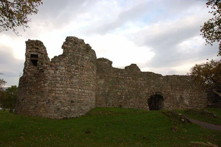 Old Inverlochy Castle · original photography 5