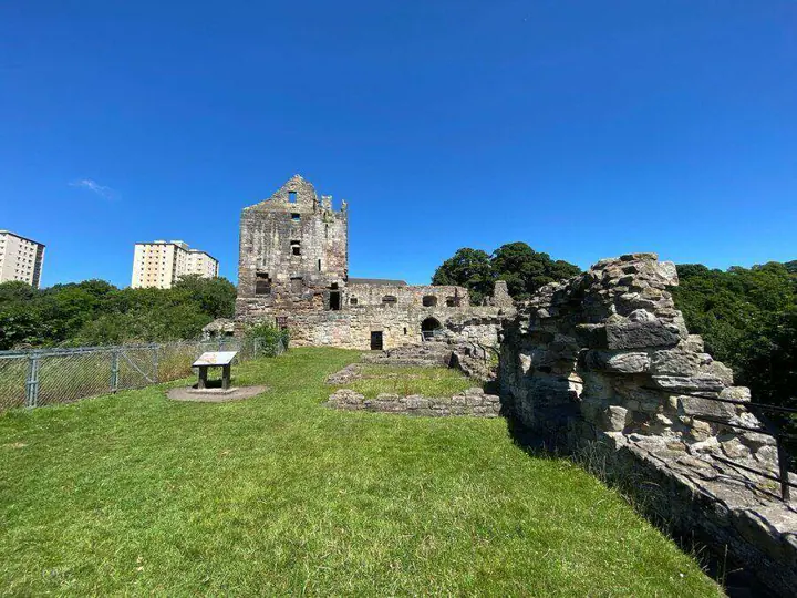 Ravenscraig Castle · original photography 5