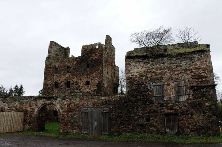Redhouse Castle · original photography 1