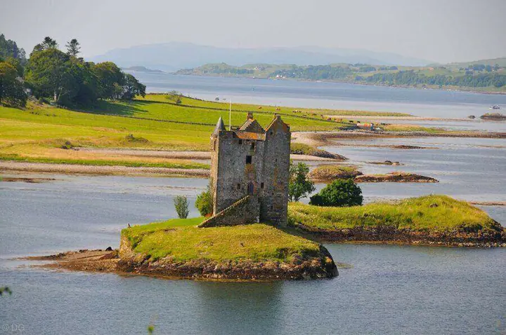 Castle Stalker · original photography 6
