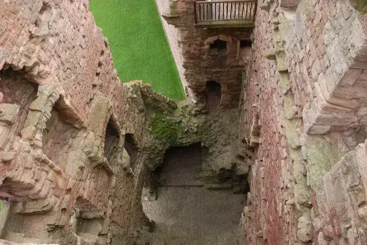 Tantallon Castle · original photography 8
